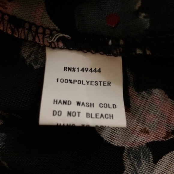 Siren Lily | Floral Maternity Blouse - Picture 7 of 7